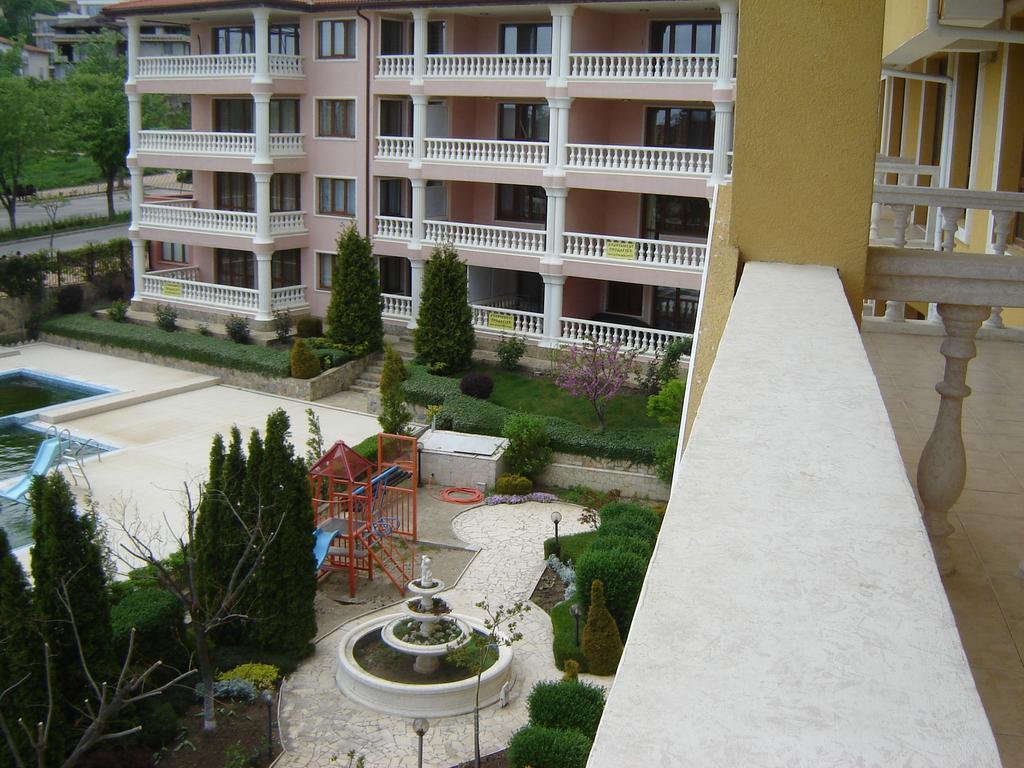 Byala Palace Apartments Εξωτερικό φωτογραφία